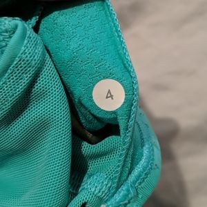 Lululemon sports bra! Size 4.